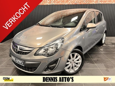 Opel Corsa 1.4-16V Cosmo 5drs Verw. Stoelen en stuur!