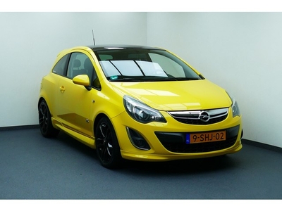 Opel Corsa 1.6-16V T 150pk Color Edition Org NL. OPC Line.