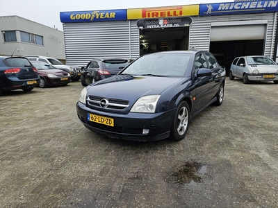 Opel Vectra 1.8-16V Comfort Goed rijdende en nette