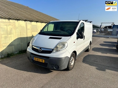 Opel Vivaro 2.5 CDTI L1H1 DC