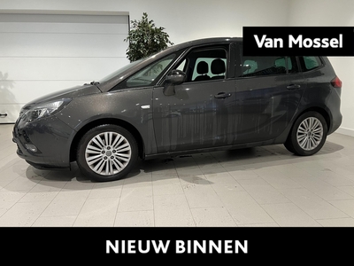 OPEL ZAFIRA Tourer 1.4 Cosmo 7p. | Climate Control | Cruise Control | Parkeersensoren | Trekhaak | Achteruitrijcamera | Navigatie | Budget |