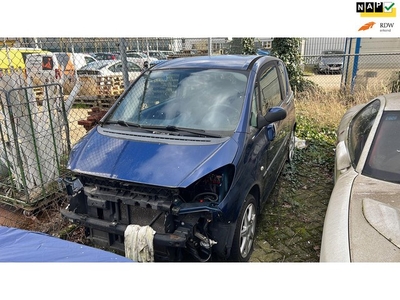 Peugeot 1007 1.4 Sesam Urban