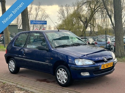 Peugeot 106 1.1 Accent APK!ZUINIG!KOOPJE! (bj 1999)