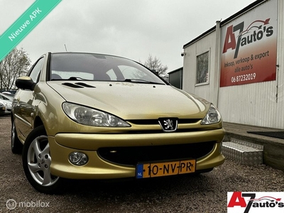 Peugeot 206 1.6-16V Nieuwe APK