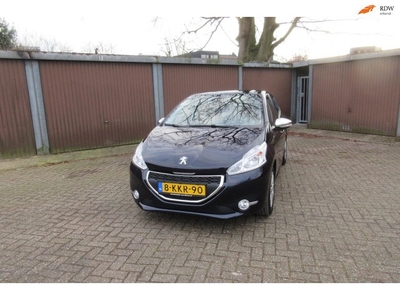 Peugeot 208 1.2 VTi Urban Soul cruis navi clima