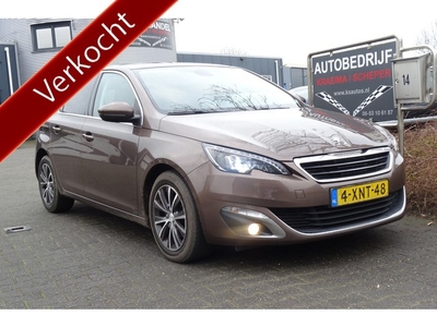 Peugeot 308 1.6HDi 5-Drs Premium Leer Pano-dak (bj 2014)