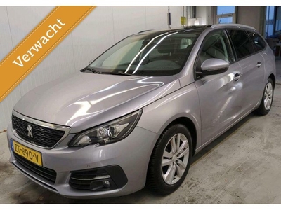 Peugeot 308 SW 1.2 Blue Lease Executive Pano dak Navi