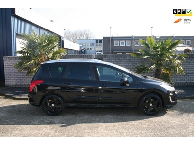 Peugeot 308 SW 1.6 THP XT automaat 7 persoons