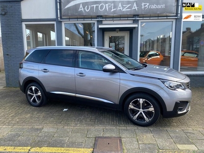 Peugeot 5008 1.2 PureTech Allure/ AIRCO / NAVI / PDC