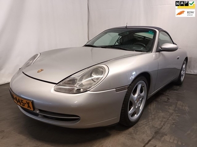 Porsche 911 Cabrio 3.4 Carrera - Koelvloeistof Lekkage