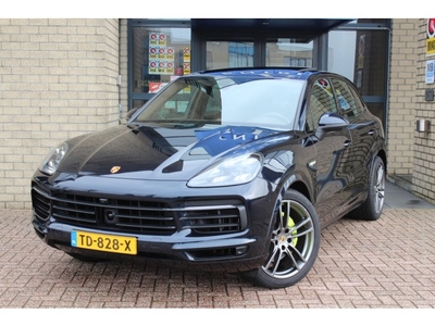 Porsche Cayenne 3.0 E