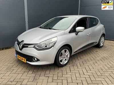 Renault Clio 1.2 Dynamique Automaat / Navi / Pdc / 69.000