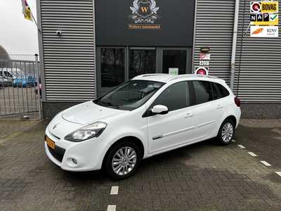 RENAULT CLIO Estate 1.2-16V Collection