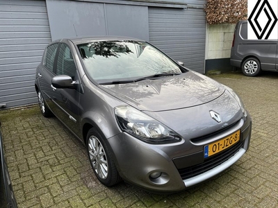 Renault Clio III TCe 100 Dynamique