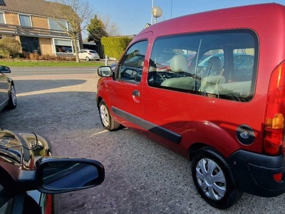 Renault Kangoo combi 1.2-16V Authentique €1499,- benzine- personenauto- euro 5 !