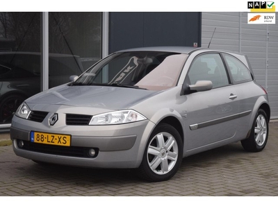 Renault Mégane 1.6-16V Expression Luxe Clima Cruise