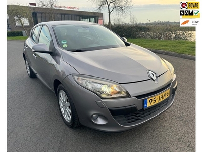 Renault Mégane 1.6 Expression, 110PK, 2E EIG AFK, GEEN