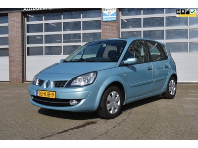 Renault Scénic 1.6-16V Business Line