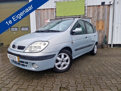 Renault Scénic 1.6-16V RXT riem is vervangen Zondag op