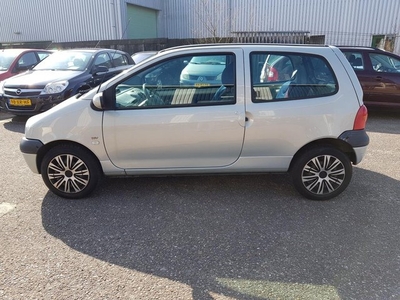 Renault Twingo 1.2-16V Privilège, airco/ apk tot 08-03-2025