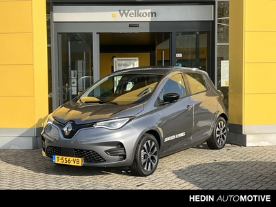 RENAULT ZOE R135 EVOLUTION 52KWH AUTOMAAT | STOEL/STUUR VERWARMING | NAVI | SENSOREN | 16 INCH