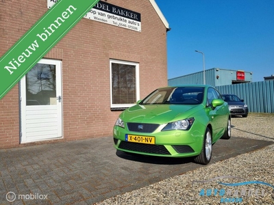 Seat Ibiza 1.2 TSI Style' stoelverwarming , sport velgen 17