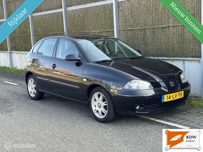 Seat Ibiza 1.4-16V Signo NAP/AIRCO/APPLE CARPLAY/TREKHAAK