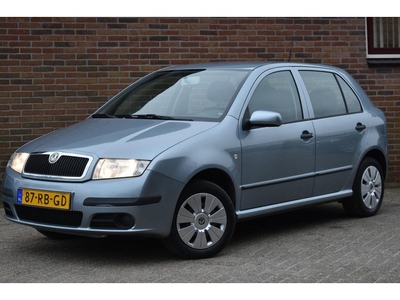 Skoda Fabia 1.4-16V Ambiente '05 Airco Inruil mogelijk