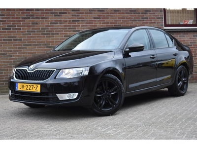 Skoda Octavia 1.2 TSI Greentech Active '15 Airco Cruise