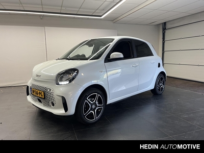 SMART FORFOUR EQ Comfort Profiteer nu van € 2000,- subsidie Parelmoerwit | Cruise | Climate |Stoelverwarming | Parkeersensoren |