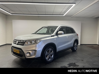 SUZUKI VITARA 1.6 Exclusive AUTOMAAT | clima | cruise | navi | camera | trekhaak | stoelen verwarmd | all seasons |