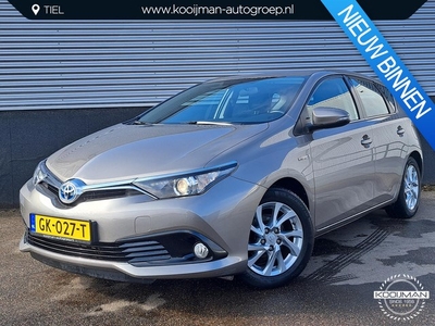 Toyota Auris 1.8 Hybrid Aspiration Navigatie, Trekhaak