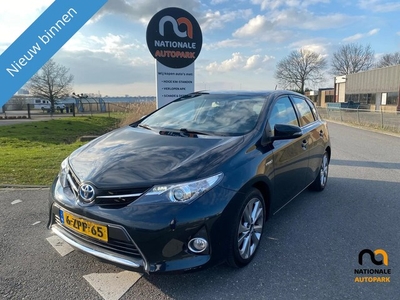 Toyota Auris 2013 * 1.8 HYBRIDE * 67.D KM * NIEUWE APK *