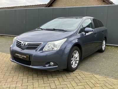 Toyota Avensis 1.8 VVTi Business /NAVI/CLIMA/CRUISE/CAMERA