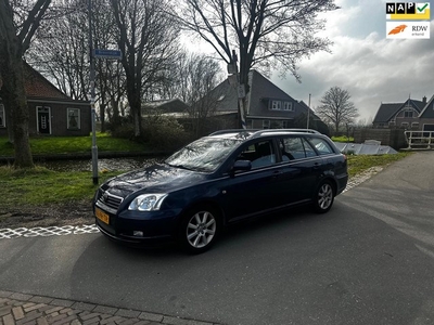 Toyota Avensis Wagon 1.8 VVTi Linea Luna Clima.Clima