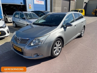 Toyota Avensis wagon 2.0 D-4D Executive Business 2010 LEDER