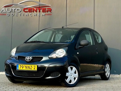 Toyota Aygo 1.0-12V Access Airco (bj 2010)