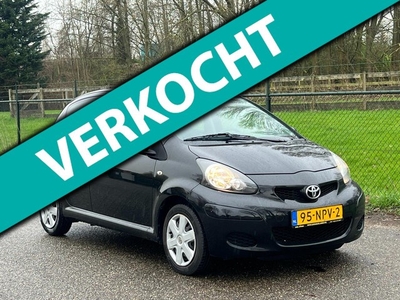 Toyota Aygo 1.0-12V Comfort /Uniek/Nap/Airco/