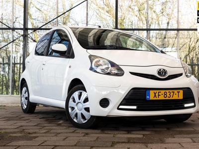 TOYOTA AYGO 1.0 VVT-i Aspiration Automaat / Airco / Rijklaar! / 1jaar Bovag!