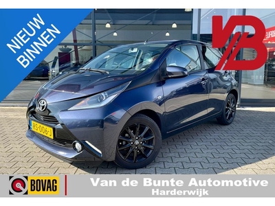 Toyota Aygo 1.0 VVT-i X-Play *Navi*