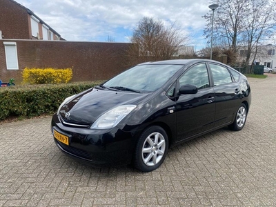 Toyota Prius 1.5 VVT-i