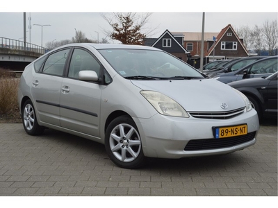 Toyota Prius 1.5 VVT-i (bj 2004, automaat)