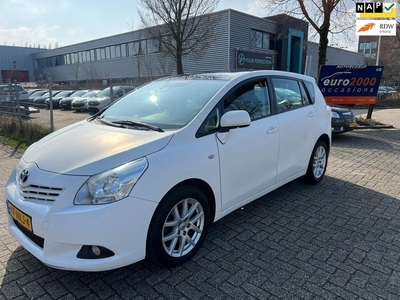 Toyota Verso 1.6 VVT-i Business - Pano - Cruise - Camera