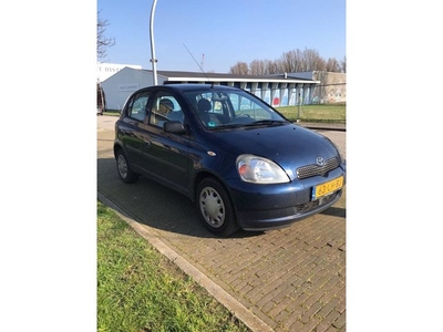 Toyota Yaris 1.3-16V VVT-i YORIN