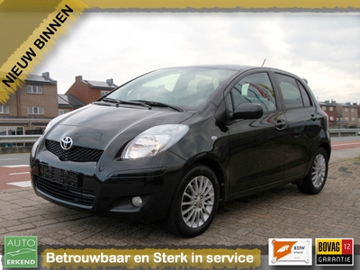 TOYOTA YARIS 1.3 VVTi Dynamic