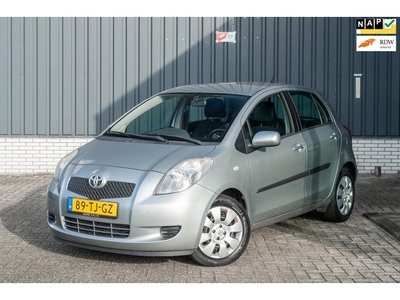 Toyota Yaris 1.3 VVTi Sol*Airco*