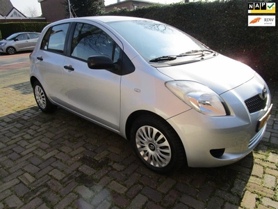 Toyota Yaris 1.3 VVTi Terra airco