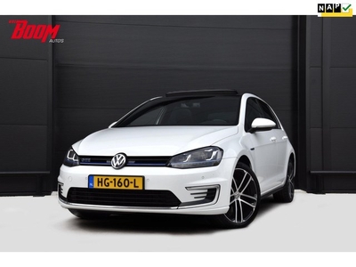 Volkswagen Golf 1.4 TSI GTE PANODAK/CARPLAY/18INCH/LED