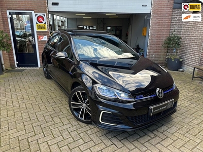 Volkswagen Golf 1.4 TSI PHEV GTE PANO/LEER/DASH