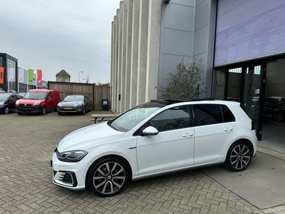 Volkswagen GOLF 1.4 TSI PHEV GTE VOL OPTIES! INRUIL